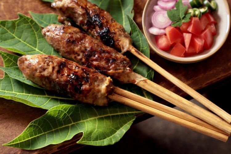 Sate Buntel